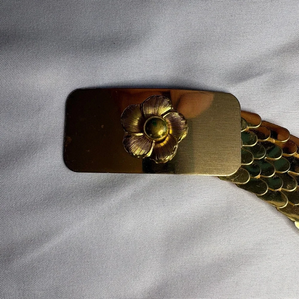 Vintage Gold‎ Metal Fish Scale Stretch Belt